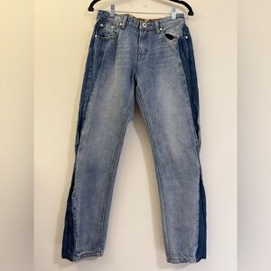 POL Two-Tone Tapered Straight Leg Denim Jeans in Blue‎ - S